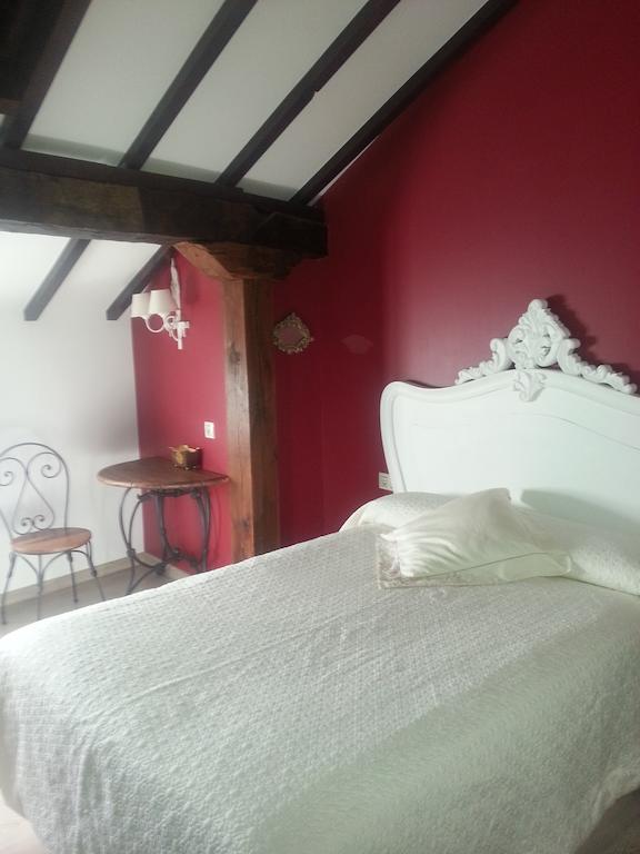 Espinosa de los Monteros Hotel Rural La Casa Encanto חדר תמונה